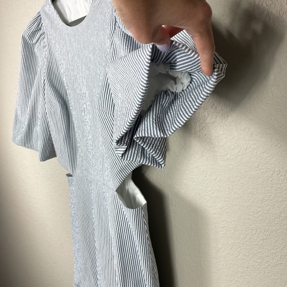NWT Veronica Beard Iker Dress Side Cut Out Puff Sleeve Ruffle Mini Blue Sz 8 - Picture 4 of 15